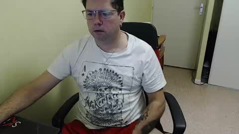 mistercoeur online show from December 11, 8:26 am