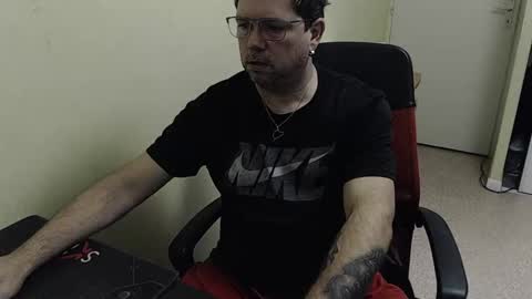 mistercoeur online show from December 14, 8:56 am