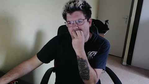 mistercoeur online show from January 2, 2:35 pm