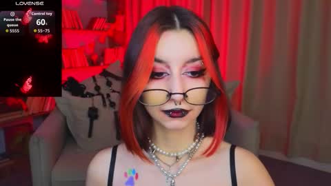 Marcelline online show from February 14, 10:51 am