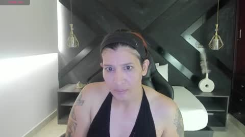 Mss F  online show from June 16, 12:42 pm