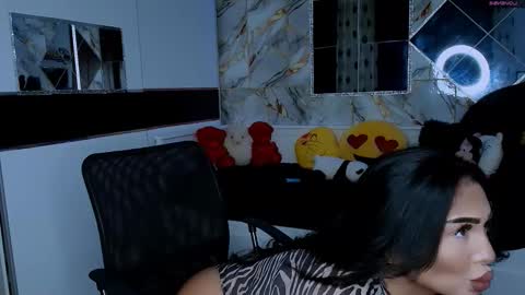 Snapshot of mistress_meryem chatting on October 26, 11:04 pm mistress_meryem online show from October 26, 11:04 pm