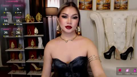 mistressathenna online show from June 6, 7:03 am