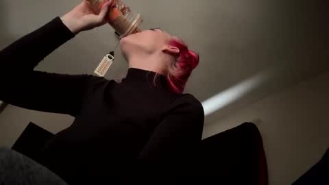 mistresshermoney online show from January 31, 8:28 pm