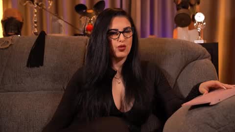 Mistress Kelly online show from January 5, 5:27 pm