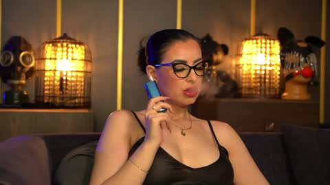 Mistress Kelly online show from April 5, 11:57 pm