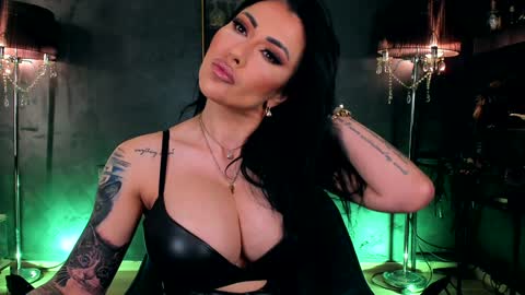 mistresskennya online show from January 27, 7:03 pm