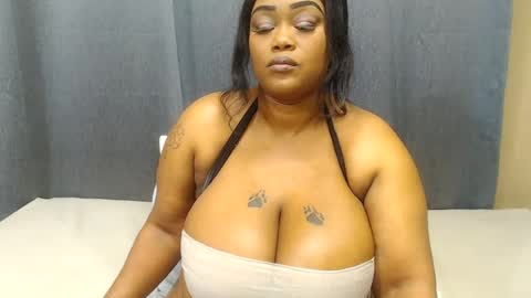 MistressOfMelons online show from June 15, 6:49 am