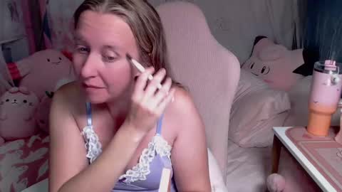 Misty online show from November 3, 10:33 pm