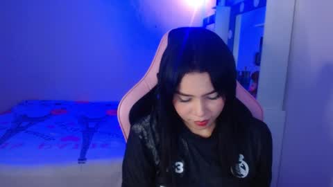 Hanna online show from April 2, 11:44 pm