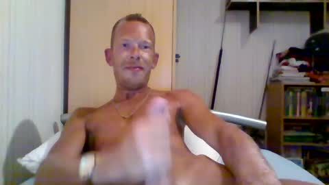 mitta93 online show from August 1, 12:01 am