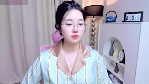 miu99999 online show from June 6, 8:53 am