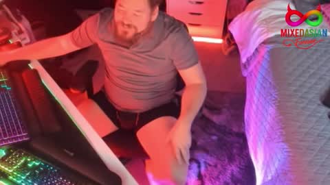 mixedasianforever online show from March 6, 5:34 pm