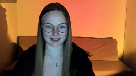 Miya online show from November 7, 5:04 pm