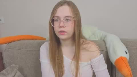 Miya online show from January 17, 1:48 am