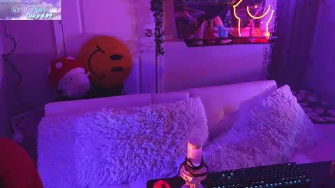 Hera  Tethra Bathtub stream  20k followers  Ask about our custom videos3 online show from February 19, 3:16 pm