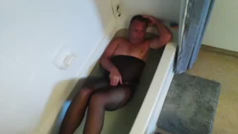 mjeffrey460699861 online show from January 7, 9:42 pm