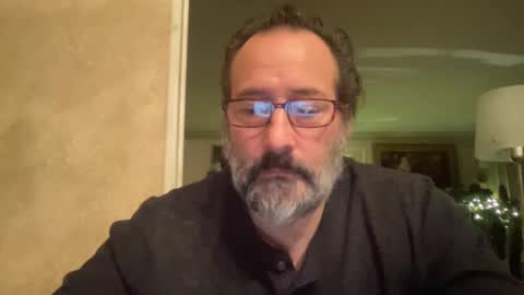 mmancini13 online show from December 26, 11:43 am