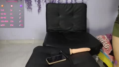 mmdanielamm online show from June 1, 1:12 pm