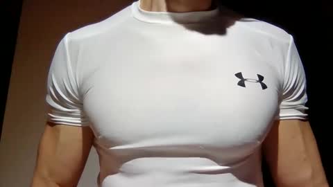 mmuscularman online show from February 19, 5:39 am