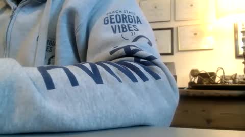 mmythmaker online show from April 8, 2:31 pm