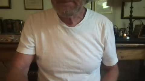 mmythmaker online show from August 5, 3:31 pm