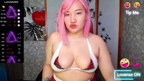 moanakoa online show from March 4, 5:32 am