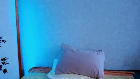 moanakoa online show from September 19, 10:52 am