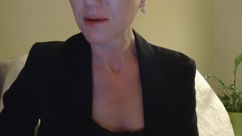 Aurora online show from November 28, 2:08 am