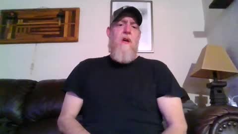 moeblick online show from February 2, 2:24 pm