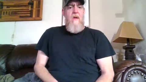 moeblick online show from February 2, 6:31 pm