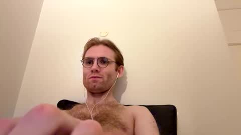 Snapshot of molliter chatting on October 11, 2:05 am molliter online show from October 11, 2:05 am