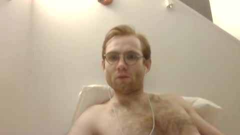 Snapshot of molliter chatting on January 8, 1:11 am molliter online show from January 8, 1:11 am