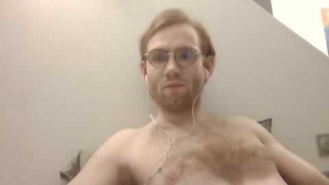 Snapshot of molliter chatting on February 27, 12:03 am molliter online show from February 27, 12:03 am