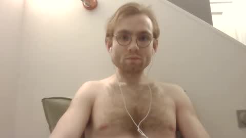 Snapshot of molliter chatting on February 17, 12:32 am molliter online show from February 17, 12:32 am