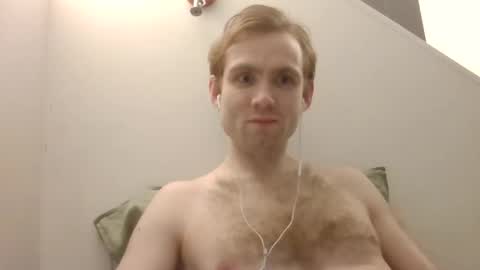 Snapshot of molliter chatting on February 2, 11:32 pm molliter online show from February 2, 11:32 pm