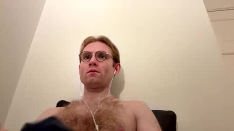 Snapshot of molliter chatting on September 30, 12:10 am molliter online show from September 30, 12:10 am