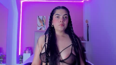      online show from December 22, 7:20 pm