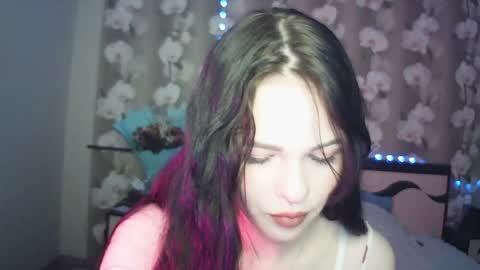 molly kinkli online show from May 10, 4:24 pm