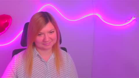 Molly online show from February 21, 1:22 pm