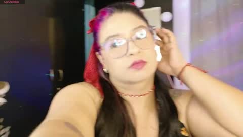 Molly online show from May 12, 6:55 am