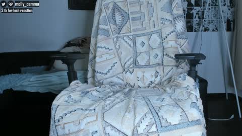 Molly online show from September 17, 4:10 pm