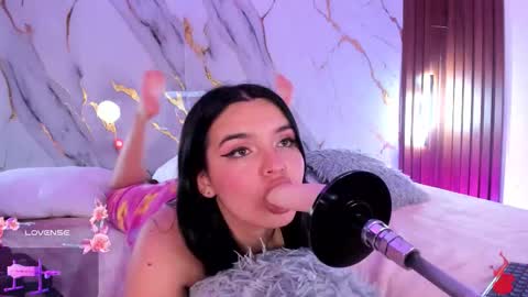 New girl Emily Valentina  Michelle online show from February 26, 6:50 am