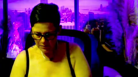 MollySun Nina Randmann online show from June 19, 5:30 pm
