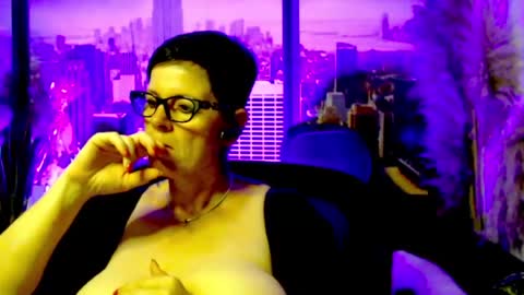 MollySun Nina Randmann online show from June 21, 4:35 pm