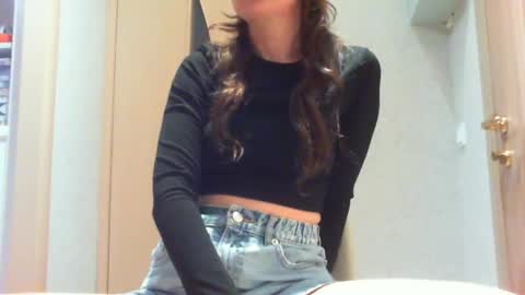 Hailey online show from December 1, 4:32 pm