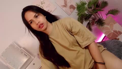 MOMIKHEM online show from September 19, 7:34 am