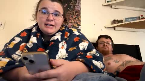 mommyndaddyplaytime online show from November 1, 3:00 pm