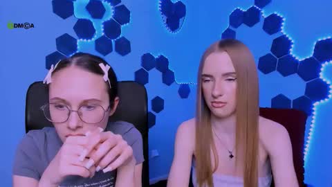 Mona  online show from December 20, 9:22 pm