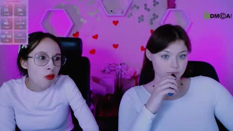 Mona  online show from October 11, 7:06 pm